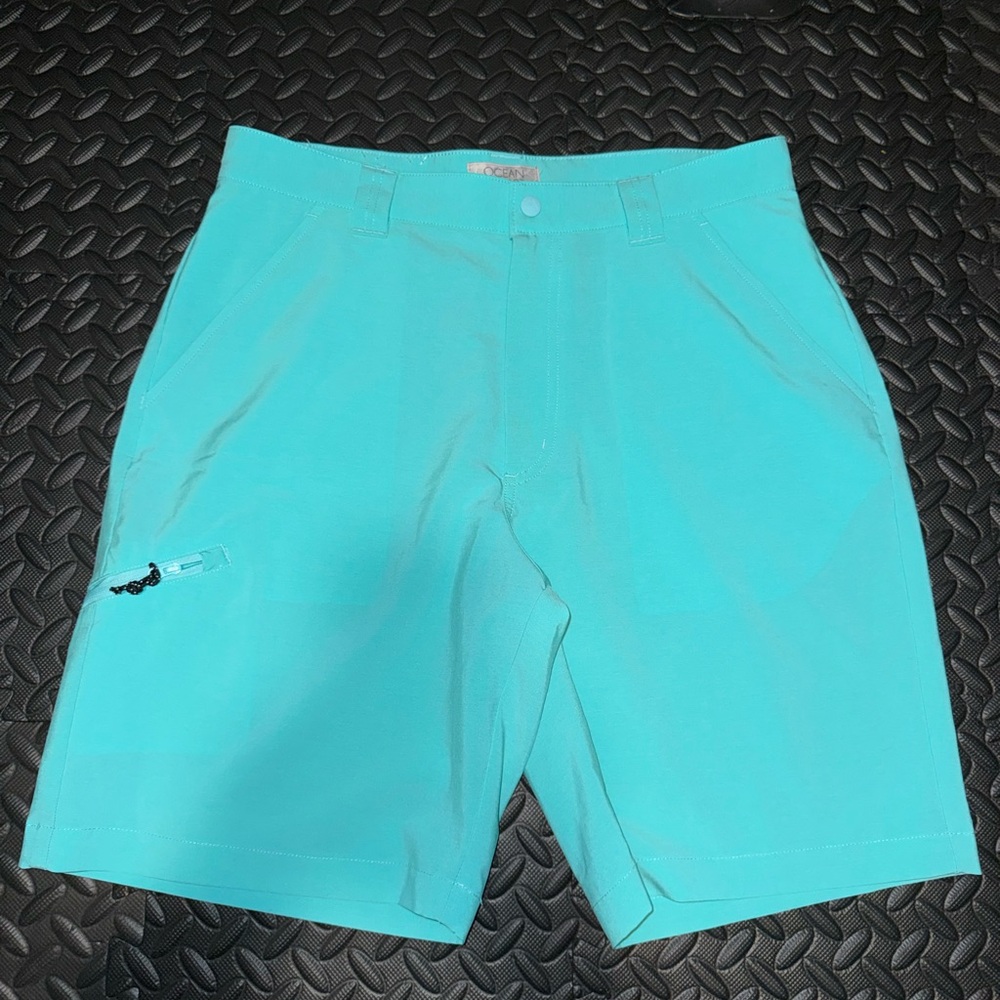 Men NWOT Ocean + Coast Shorts